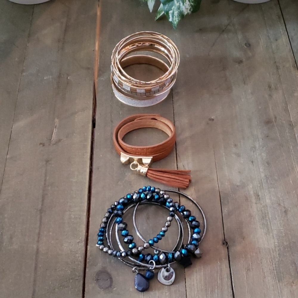 2/$15 sale Bracelet LOT